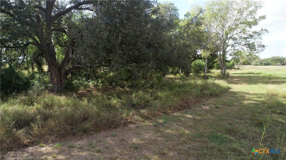 1.87 acres in Lavaca County - photo 6
