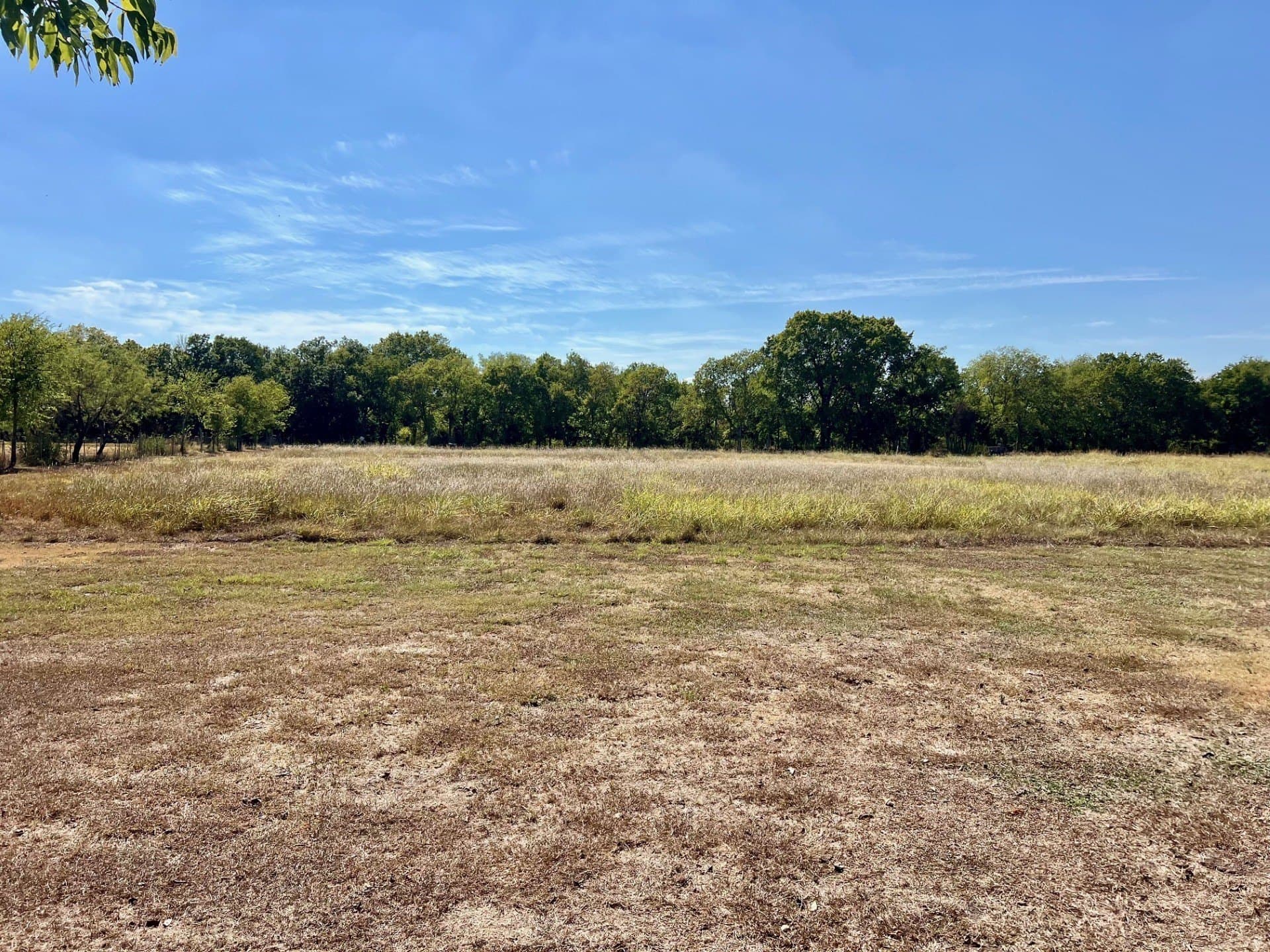 8 acres in McLennan County