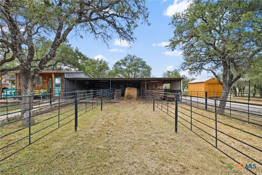 10 acres in Blanco County - photo 28