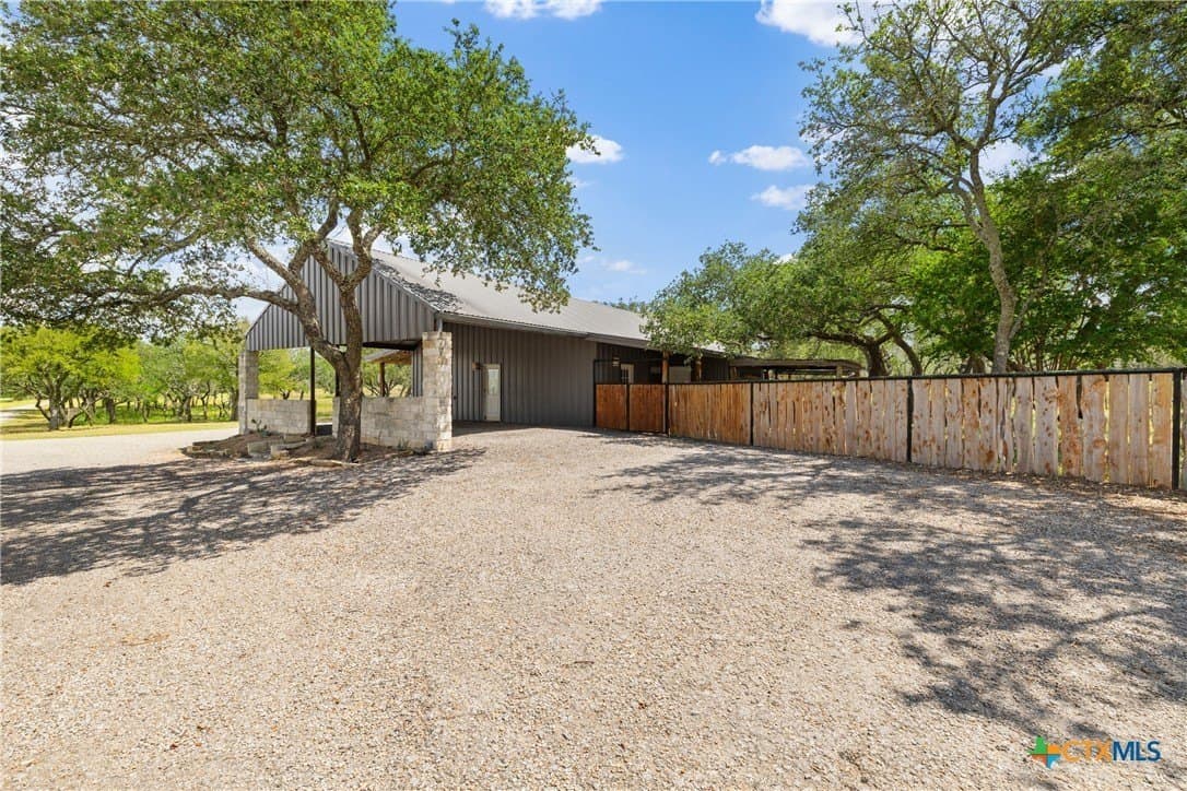 10 acres in Blanco County - photo 5