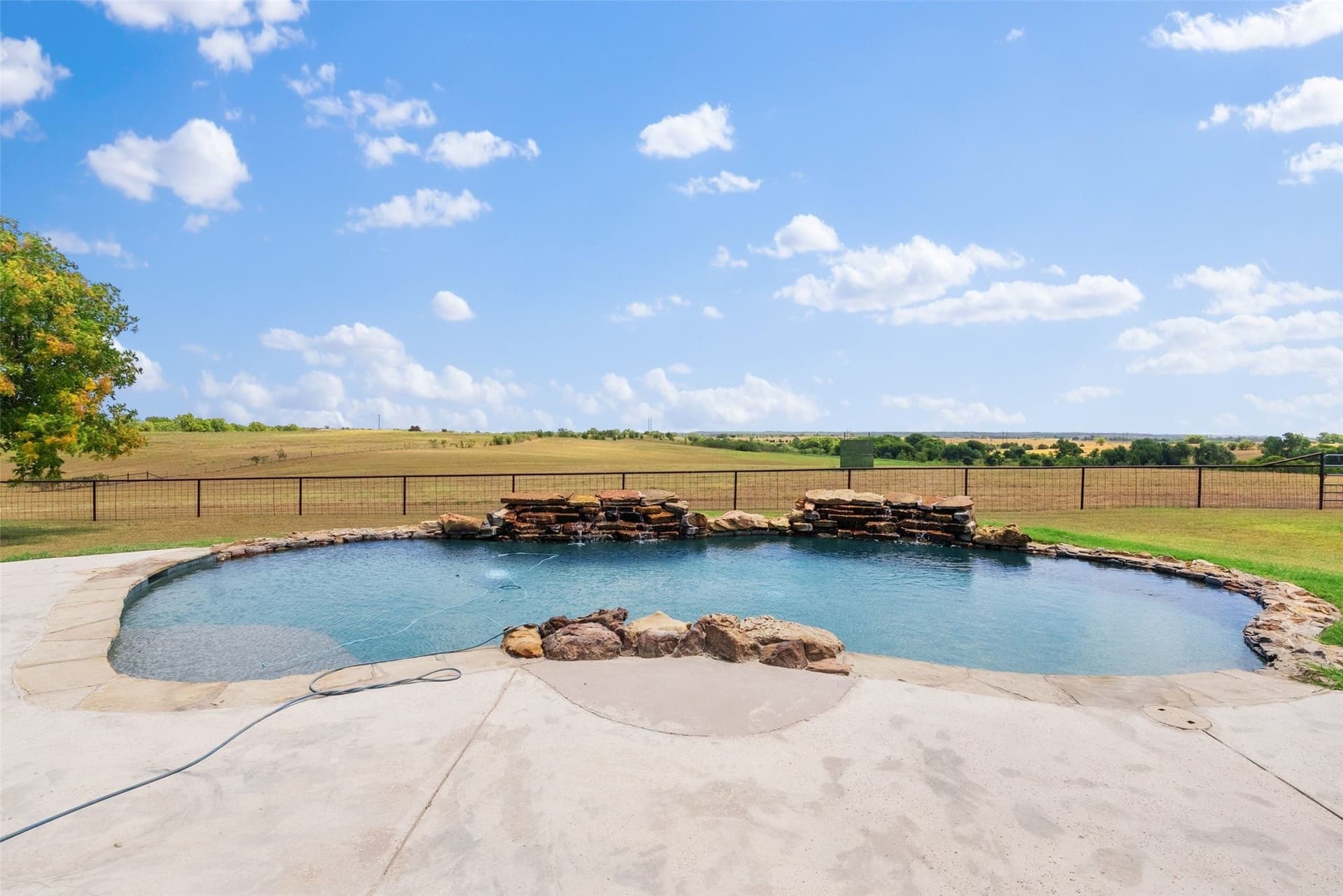 52.83 acres in McLennan County - photo 32