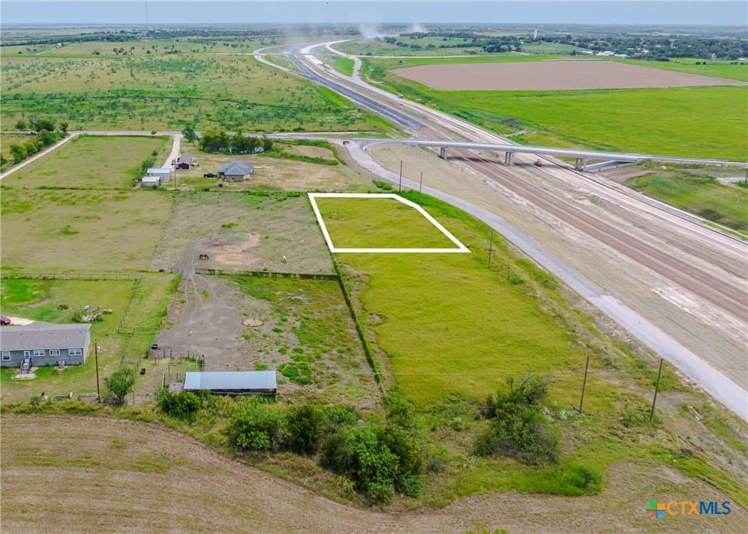 0.69 acres in Bell County - photo 6
