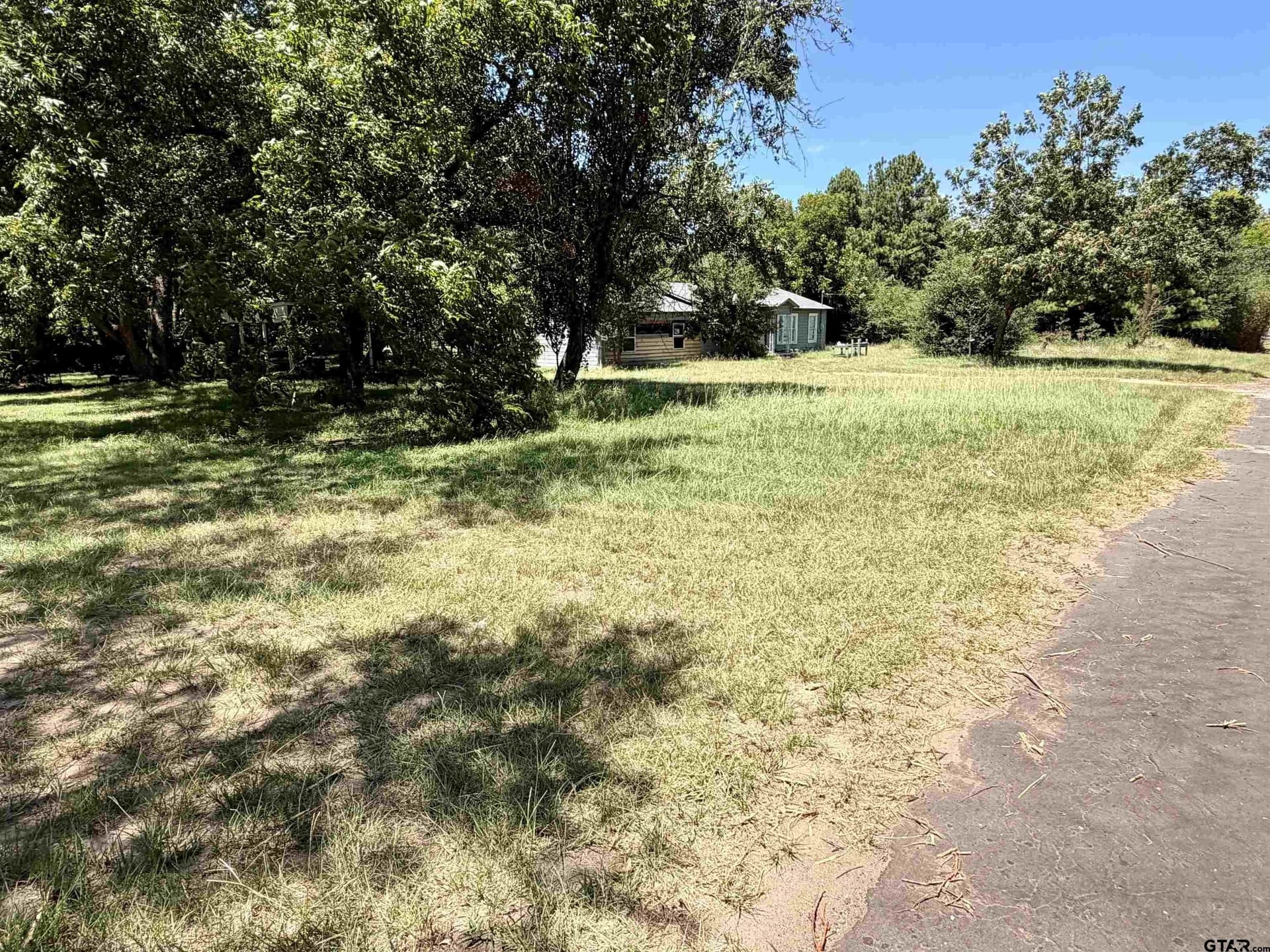 0.2 acres in Smith County - photo 3
