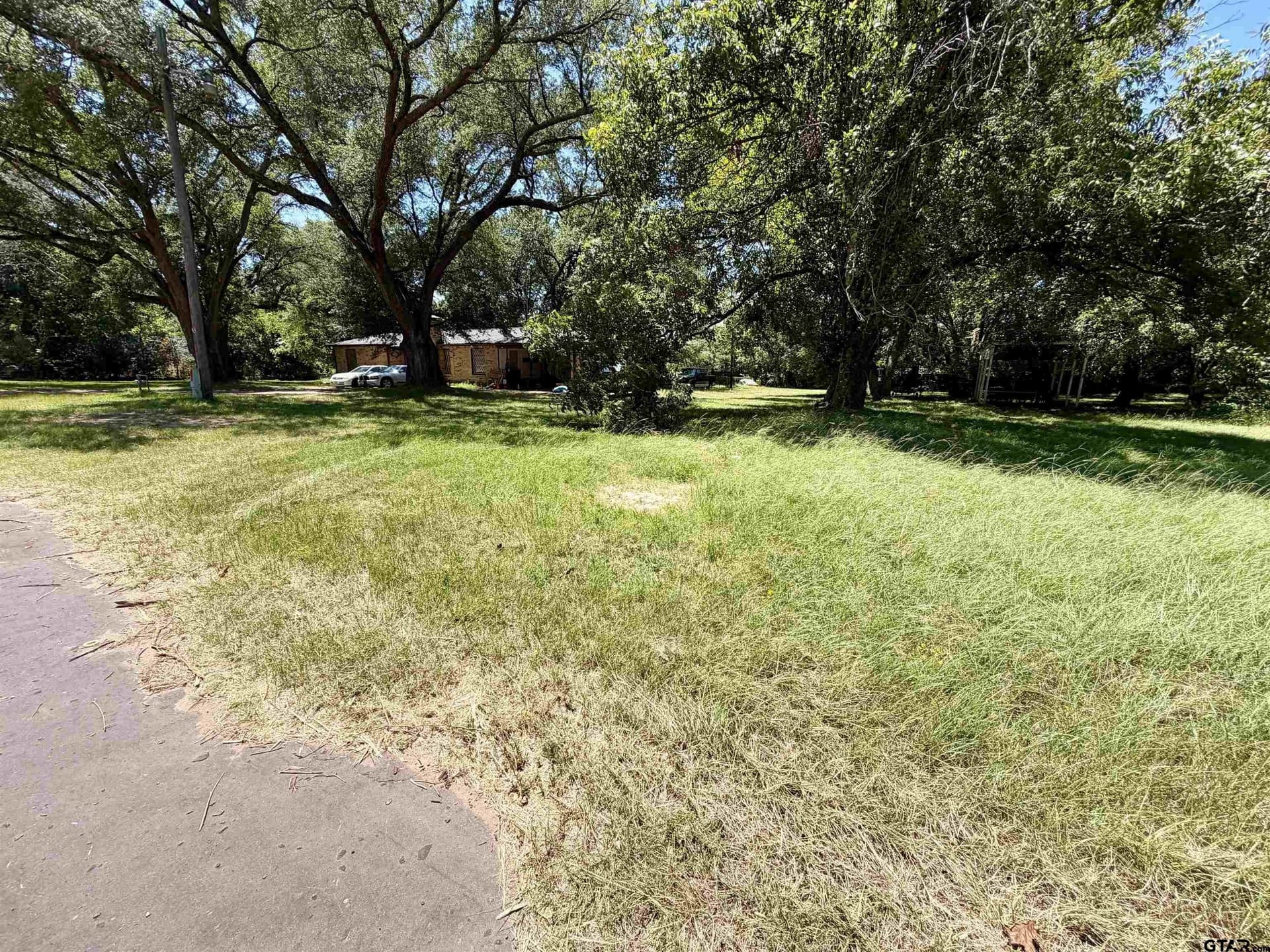 0.2 acres in Smith County - photo 4