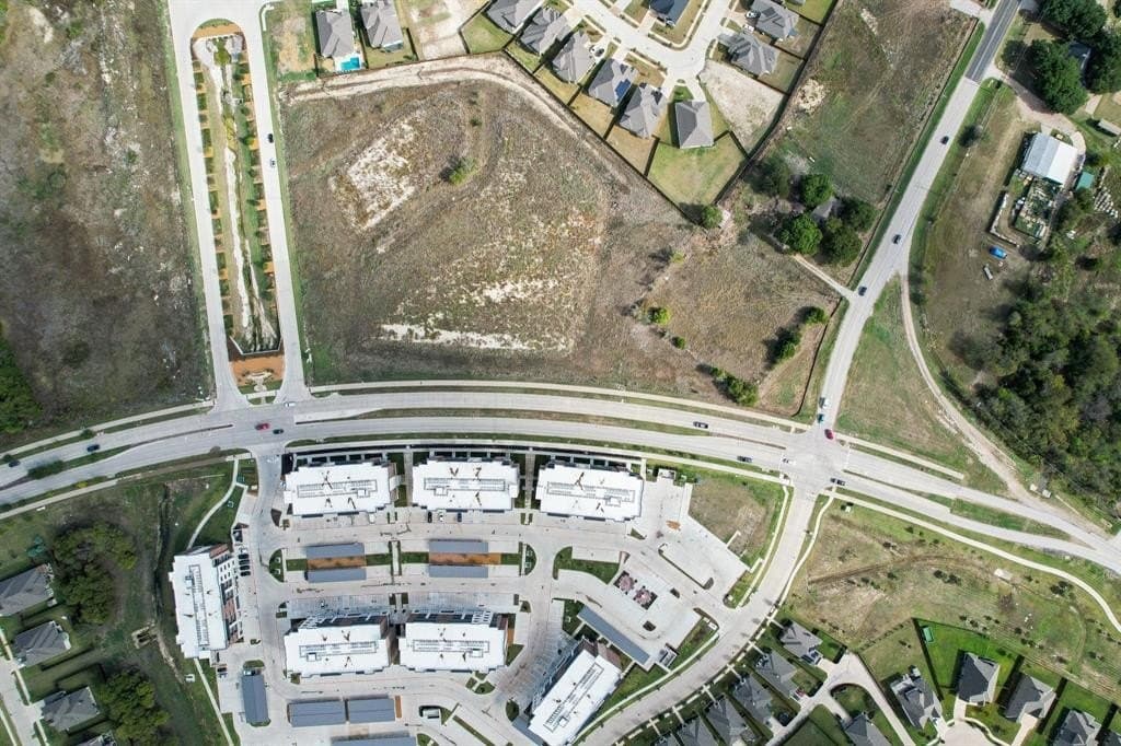 6.24 acres in Ellis County gallery image 2