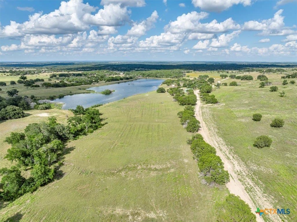 563.17 acres in Coryell County - photo 41