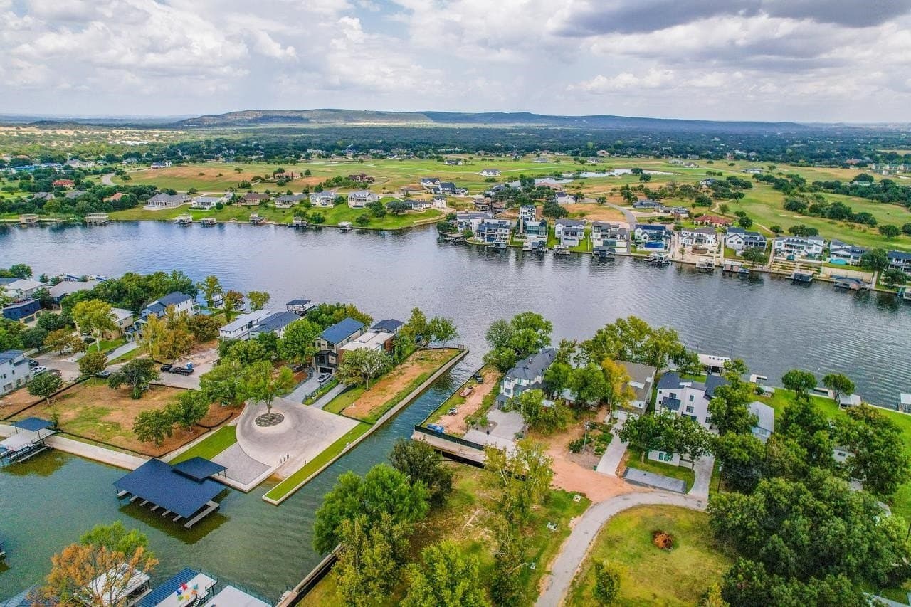 0.17 acres in Llano County gallery image 4