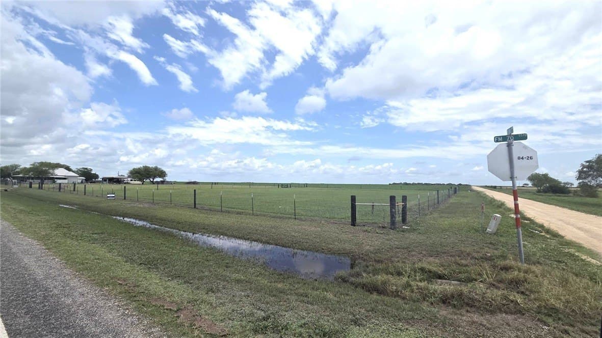 1.33 acres in Nueces County gallery image 4