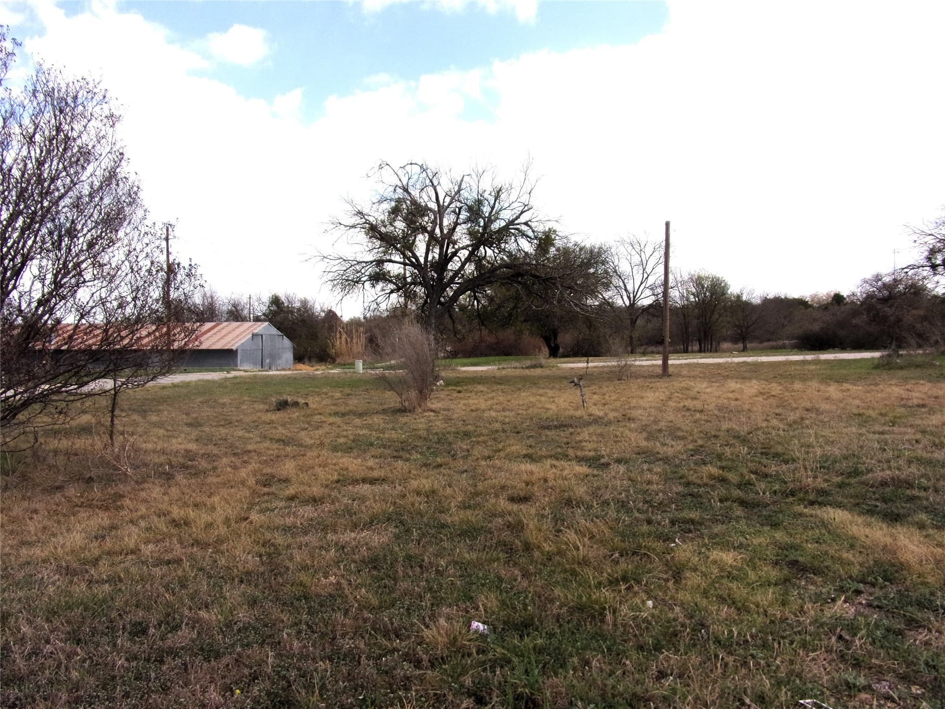 0.5 acres in San Saba County