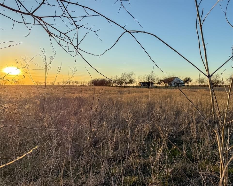 2.25 acres in Johnson County