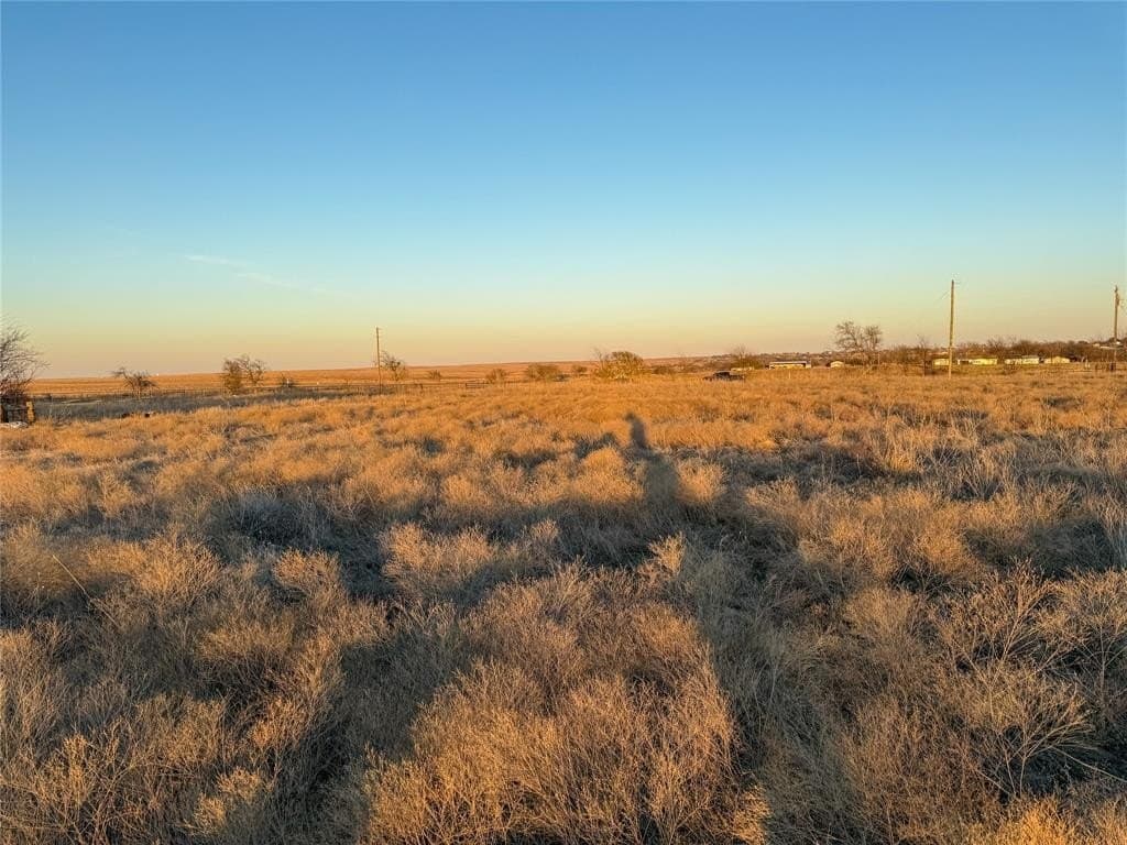 2.25 acres in Johnson County gallery image 2