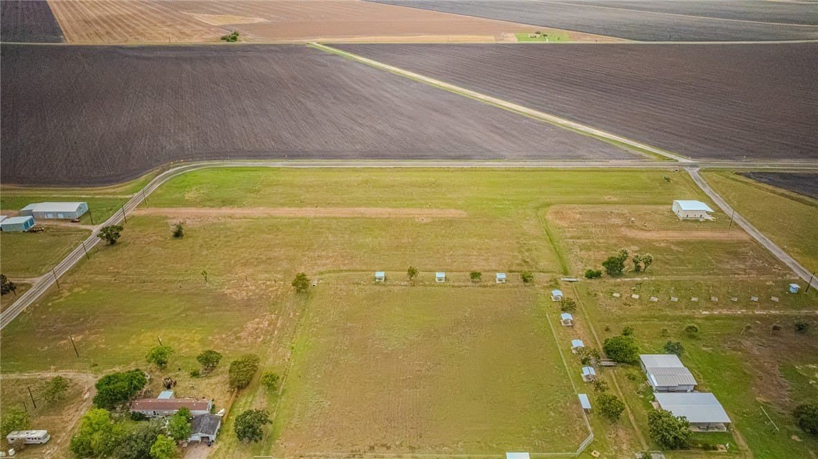 0.36 acres in Refugio County - photo 6