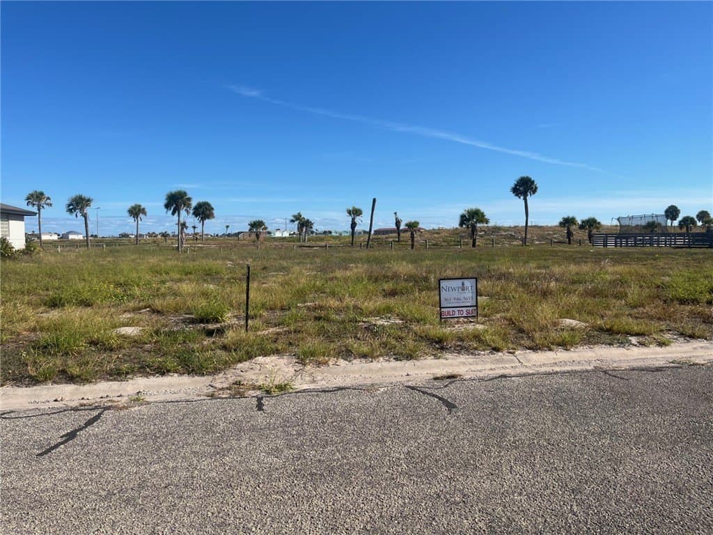 0.21 acres in Nueces County - photo 4
