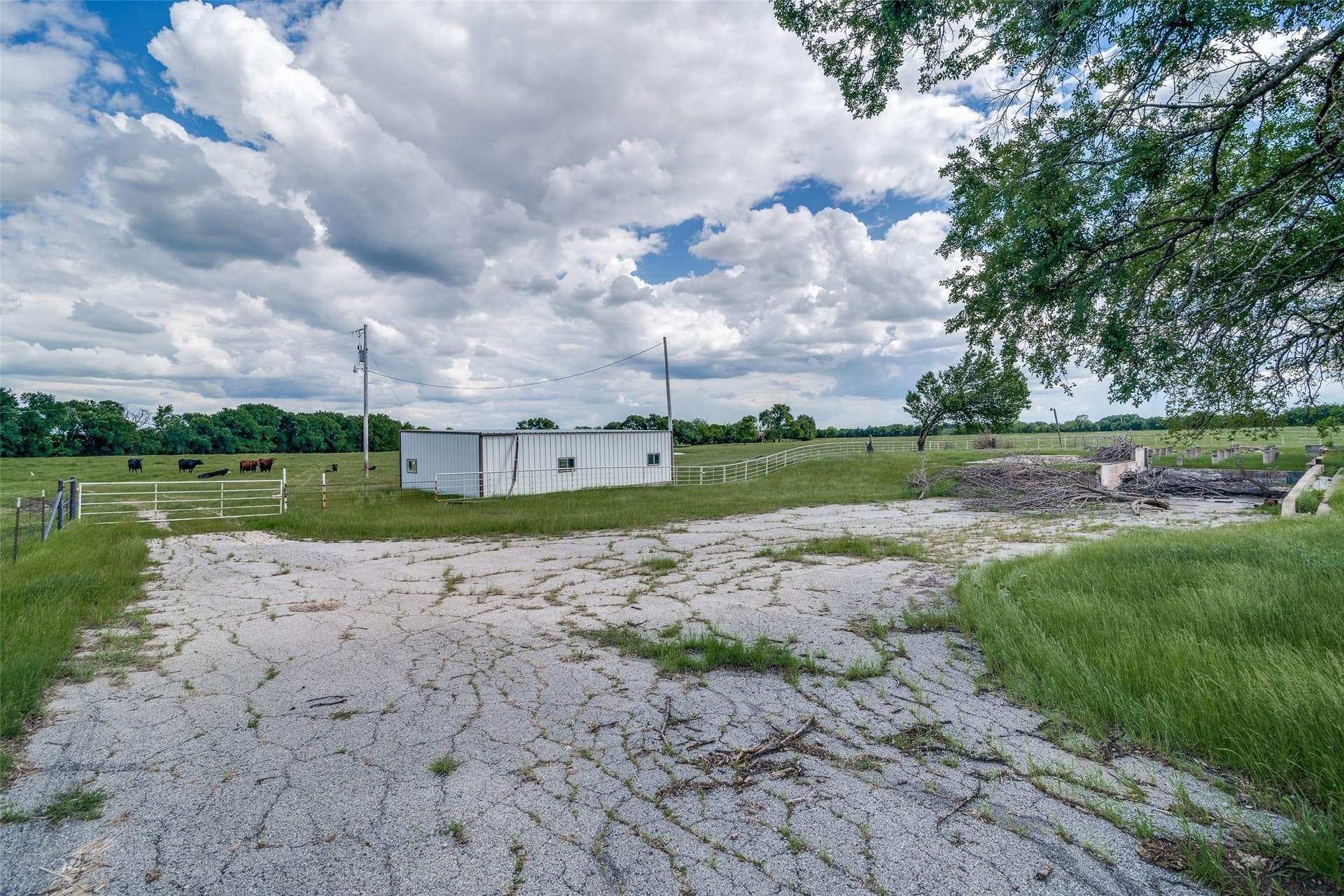 27.83 acres in Collin County featured view