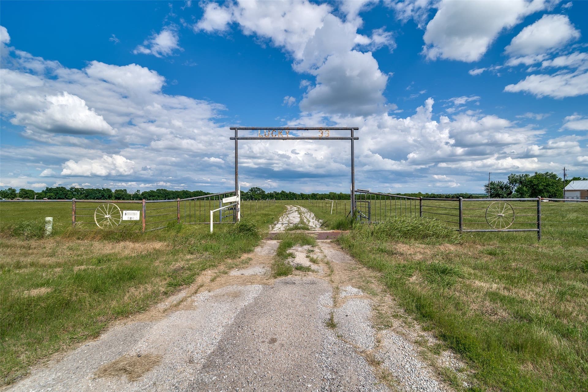 27.83 acres in Collin County gallery image 4