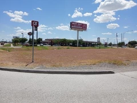 0.31 acres in Tarrant County - photo 3