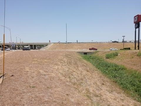 0.31 acres in Tarrant County - photo 2