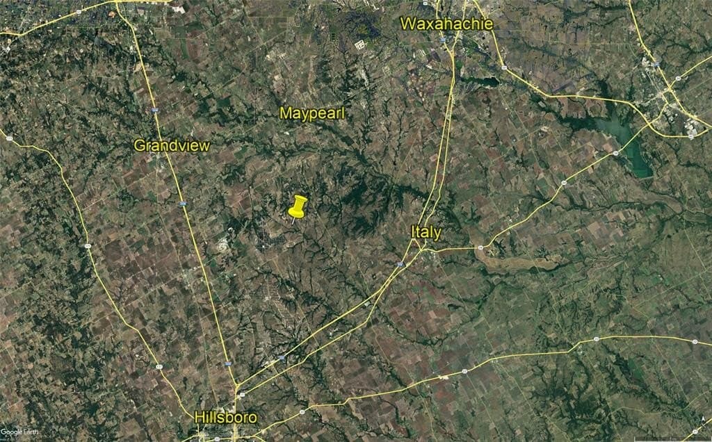 10.84 acres in Ellis County gallery image 2