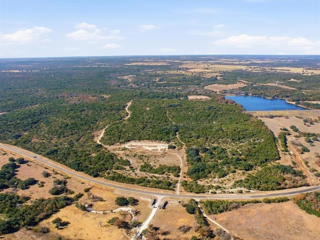 200 acres in Erath County gallery image 2