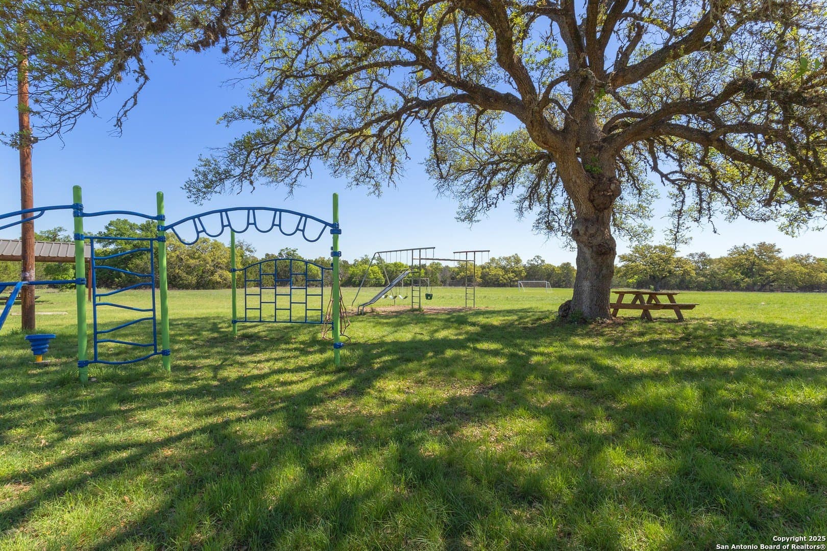 0.93 acres in Comal County - photo 12