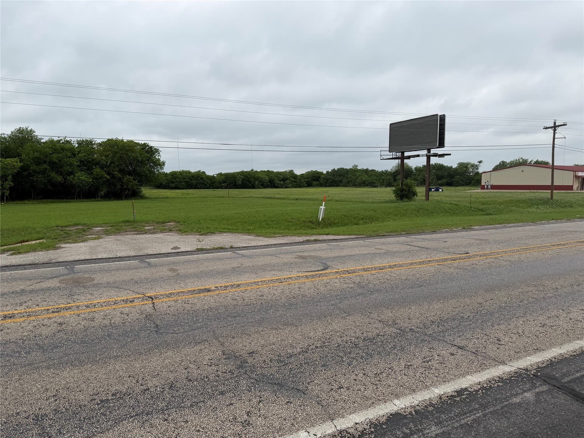 0.83 acres in Hood County gallery image 3