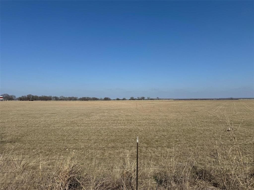 10.02 acres in Hill County featured view