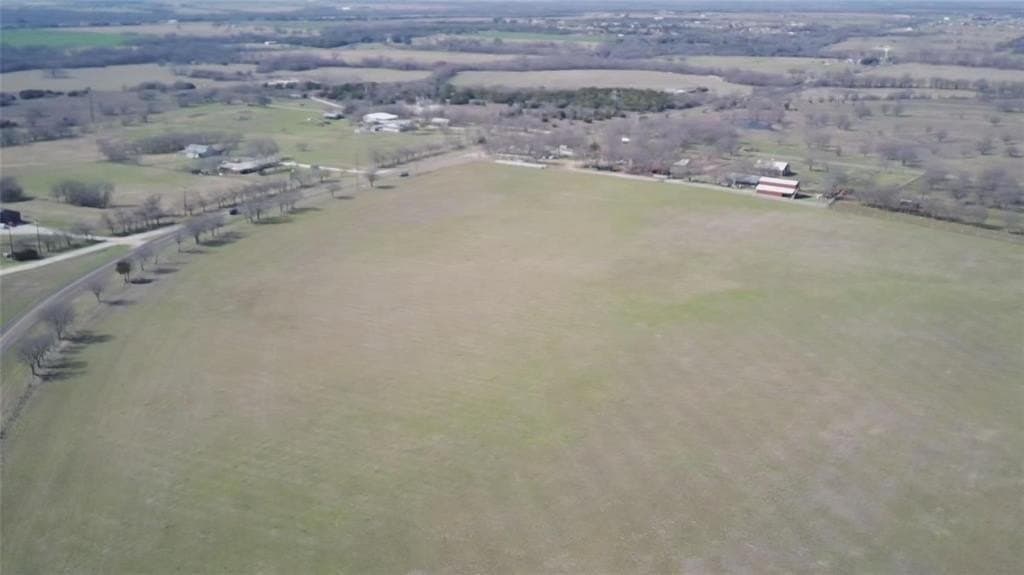 10.02 acres in Hill County gallery image 3