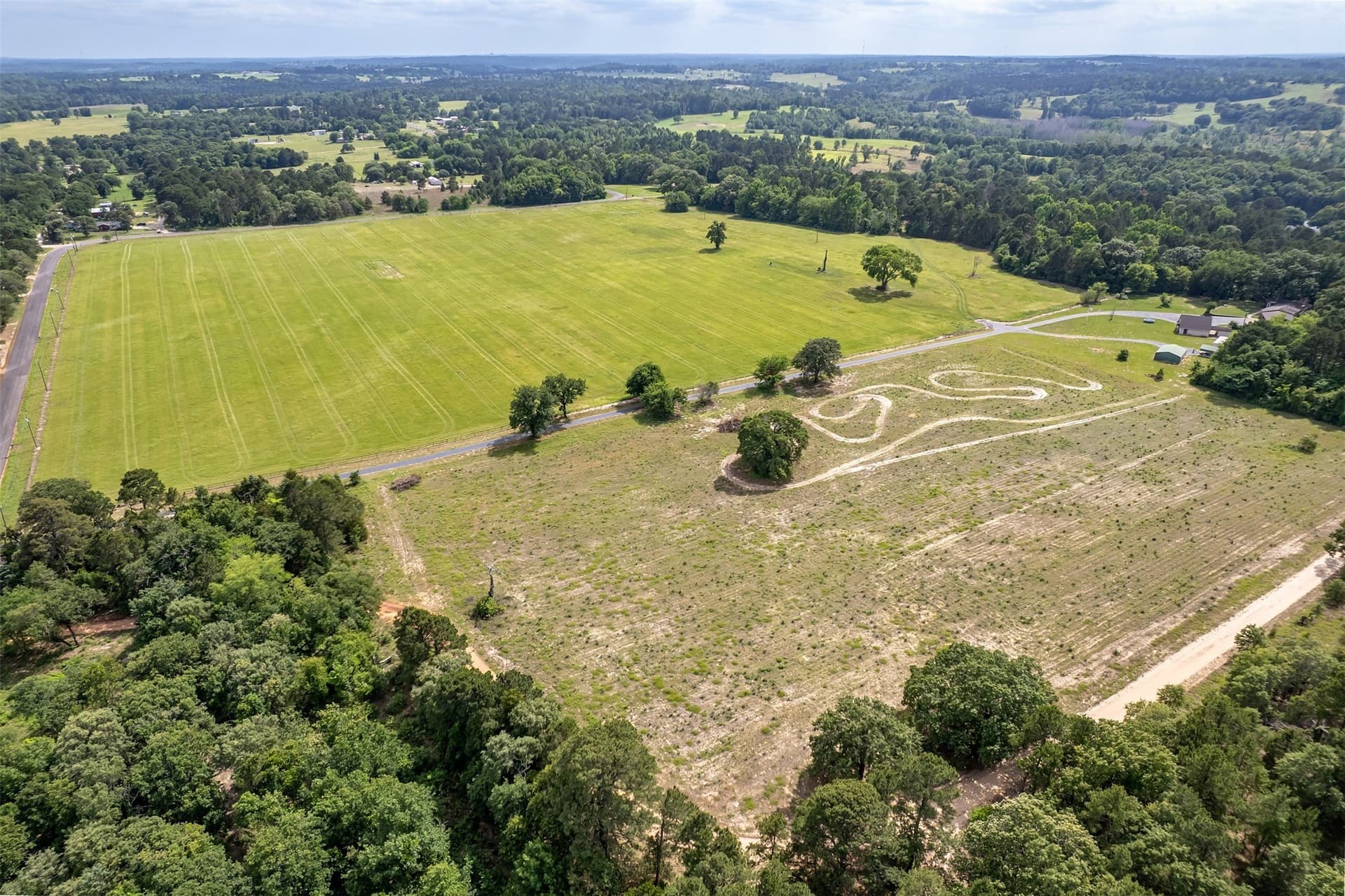 106.59 acres in Smith County - photo 9
