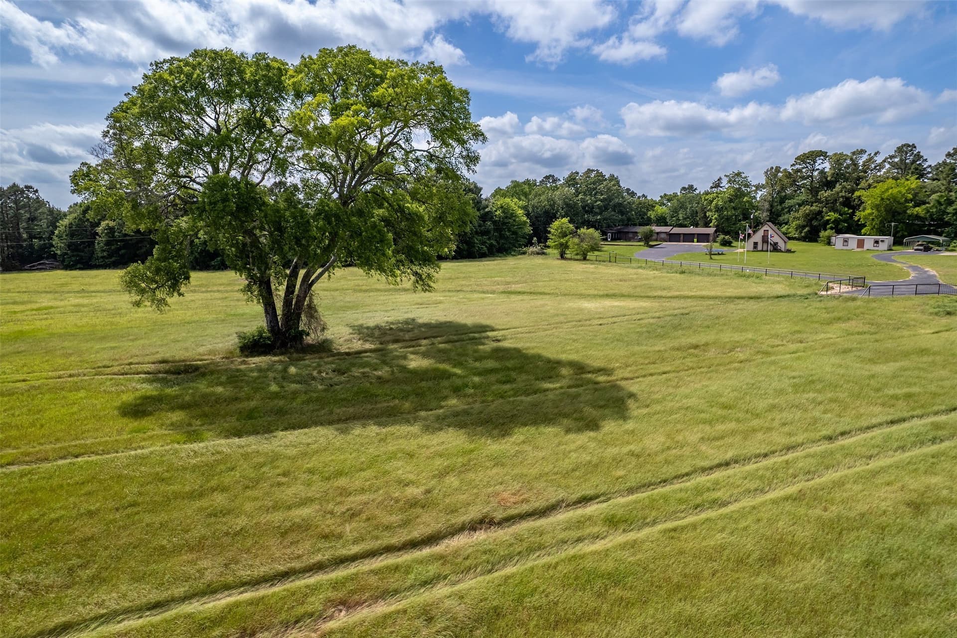 106.59 acres in Smith County - photo 16