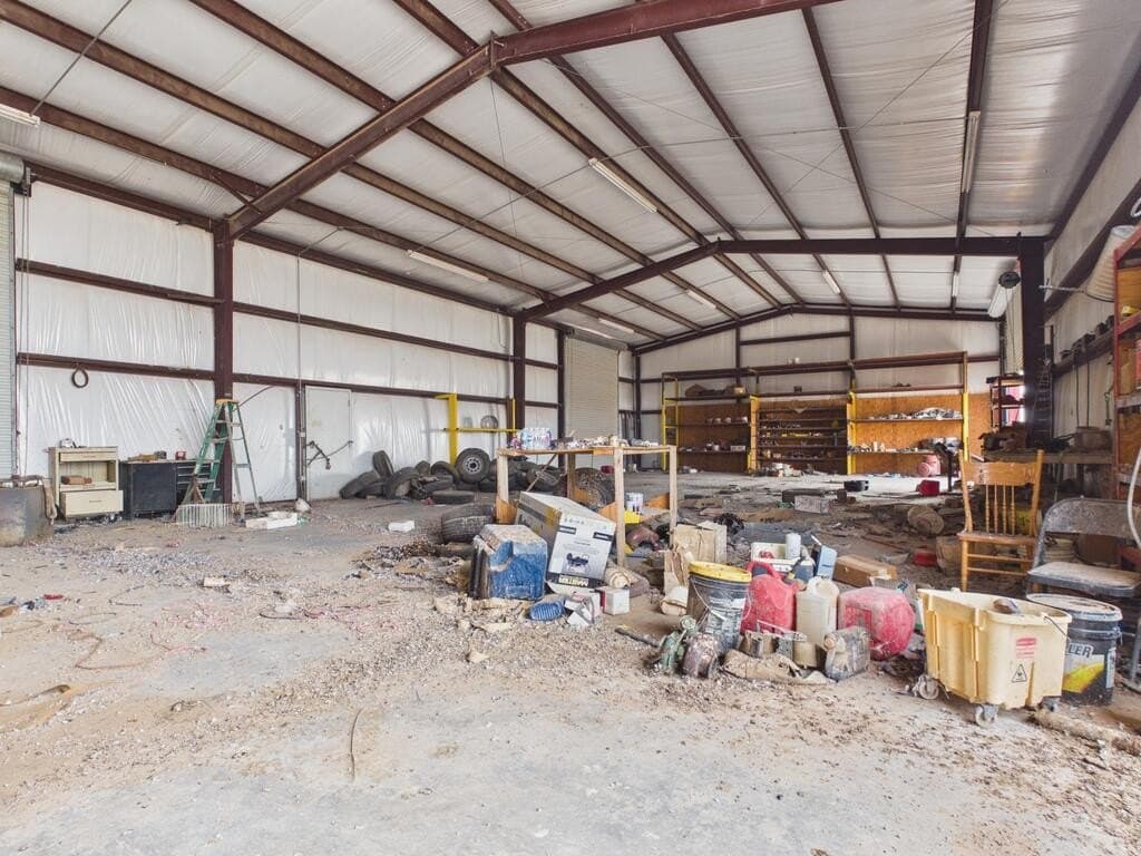 10 acres in Reeves County - photo 5