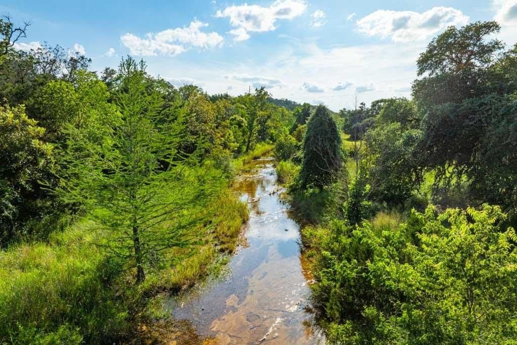 90 acres in Kendall County