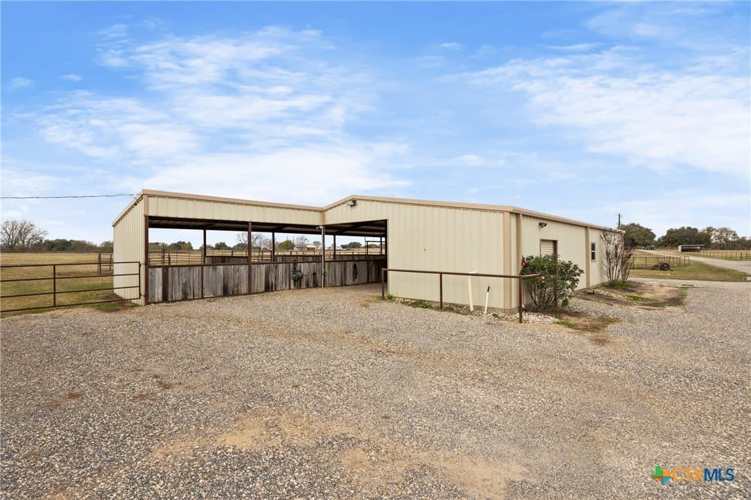 28.08 acres in Falls County - photo 33