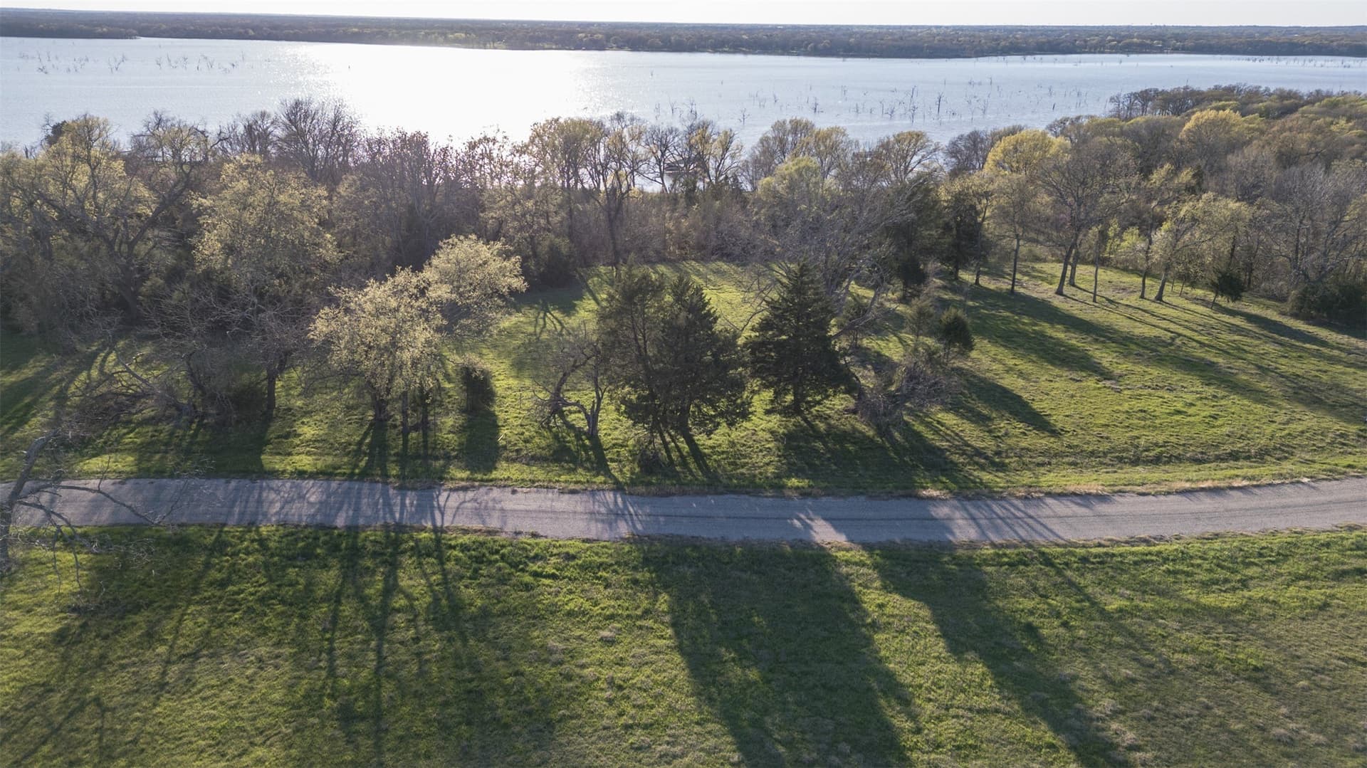 0.64 acres in Hunt County - photo 9