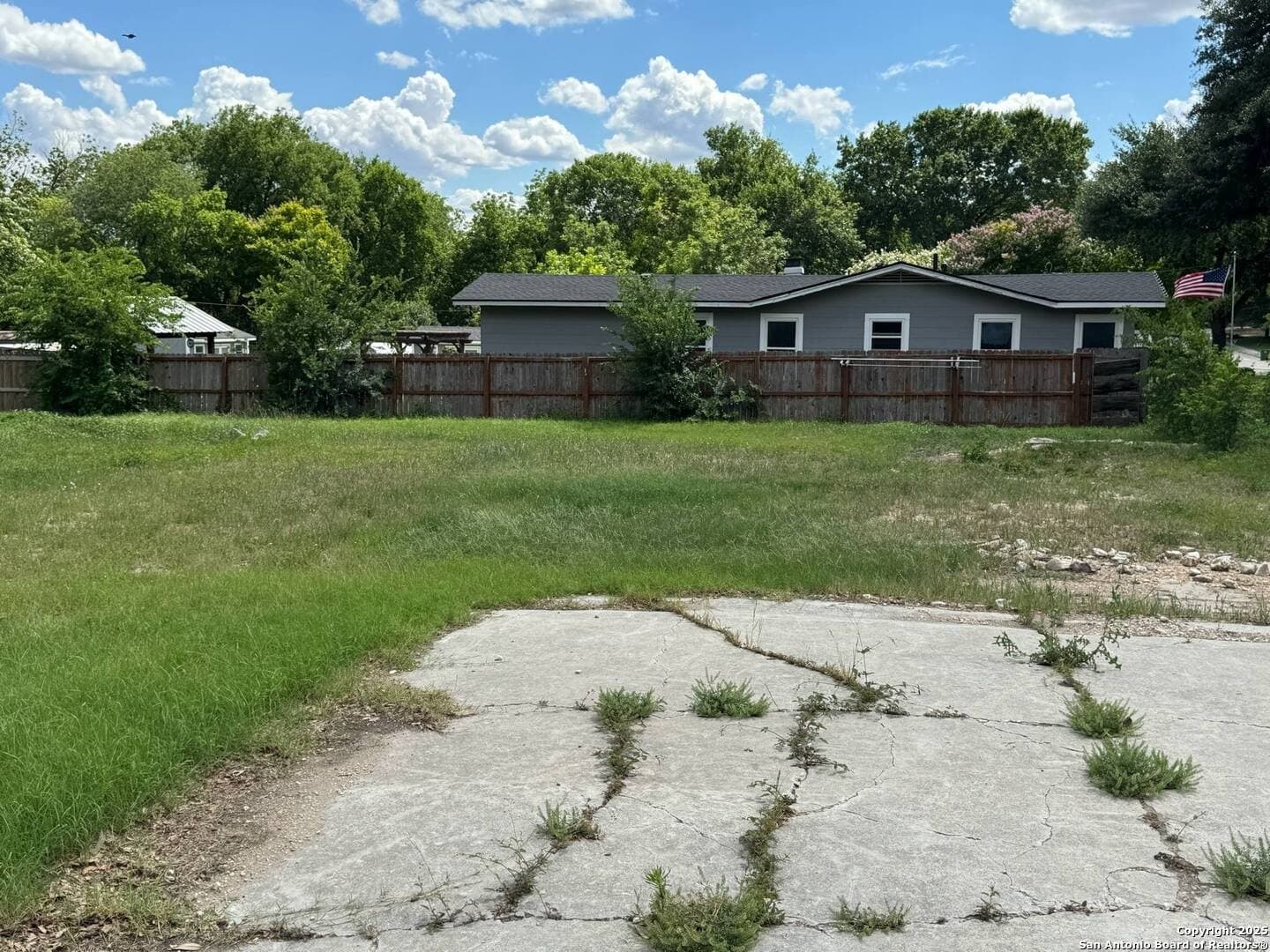 0.4 acres in Bexar County - photo 8