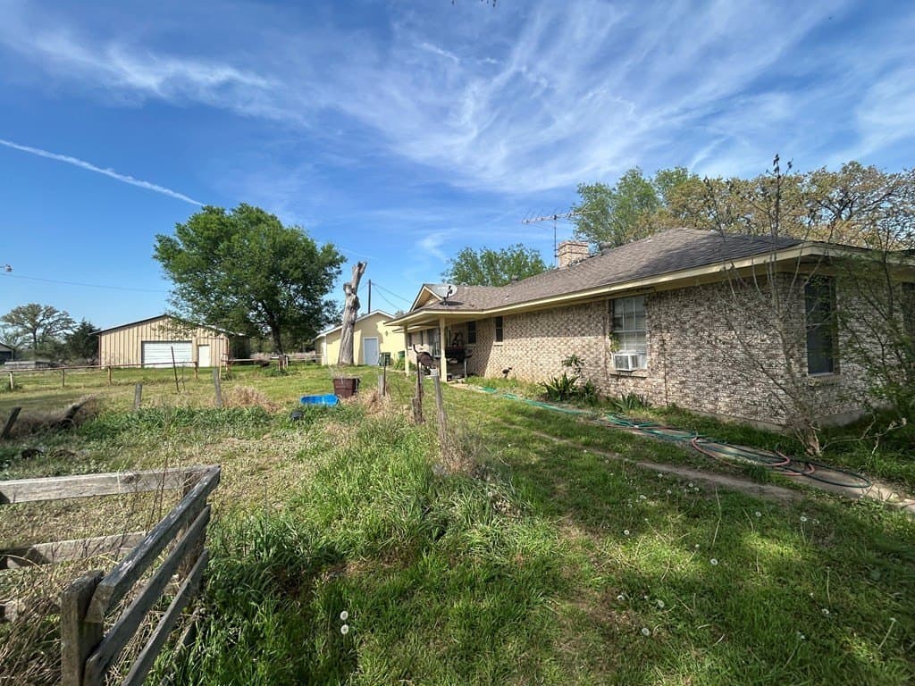 168 acres in Henderson County - photo 21