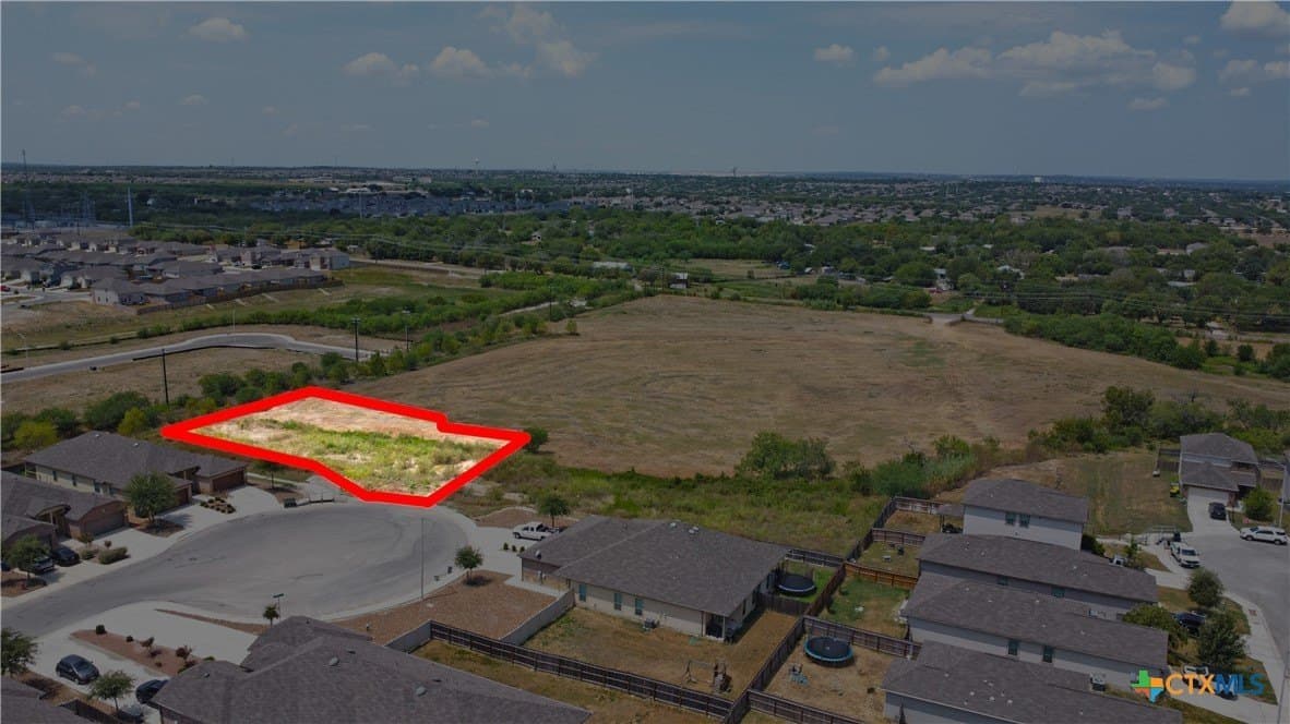 0.56 acres in Guadalupe County - photo 3