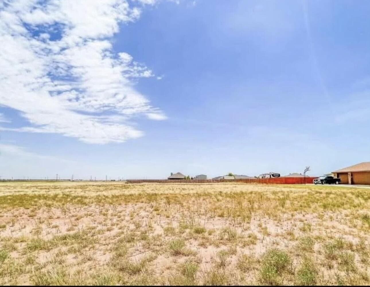 1.01 acres in Lubbock County gallery image 2