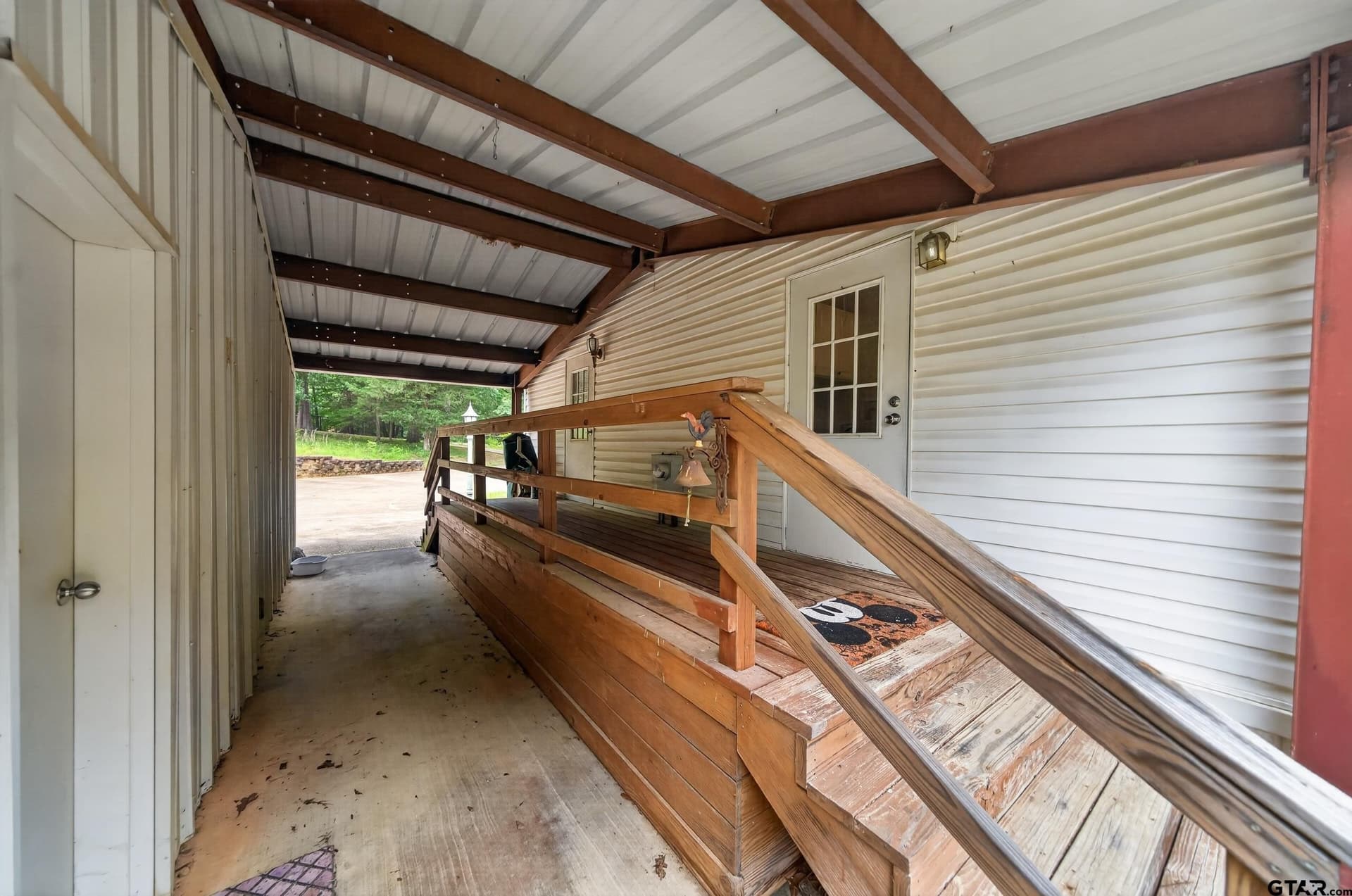 25 acres in Henderson County featured view