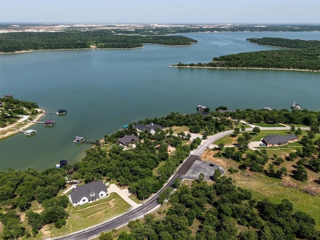 1.06 acres in Wise County gallery image 3