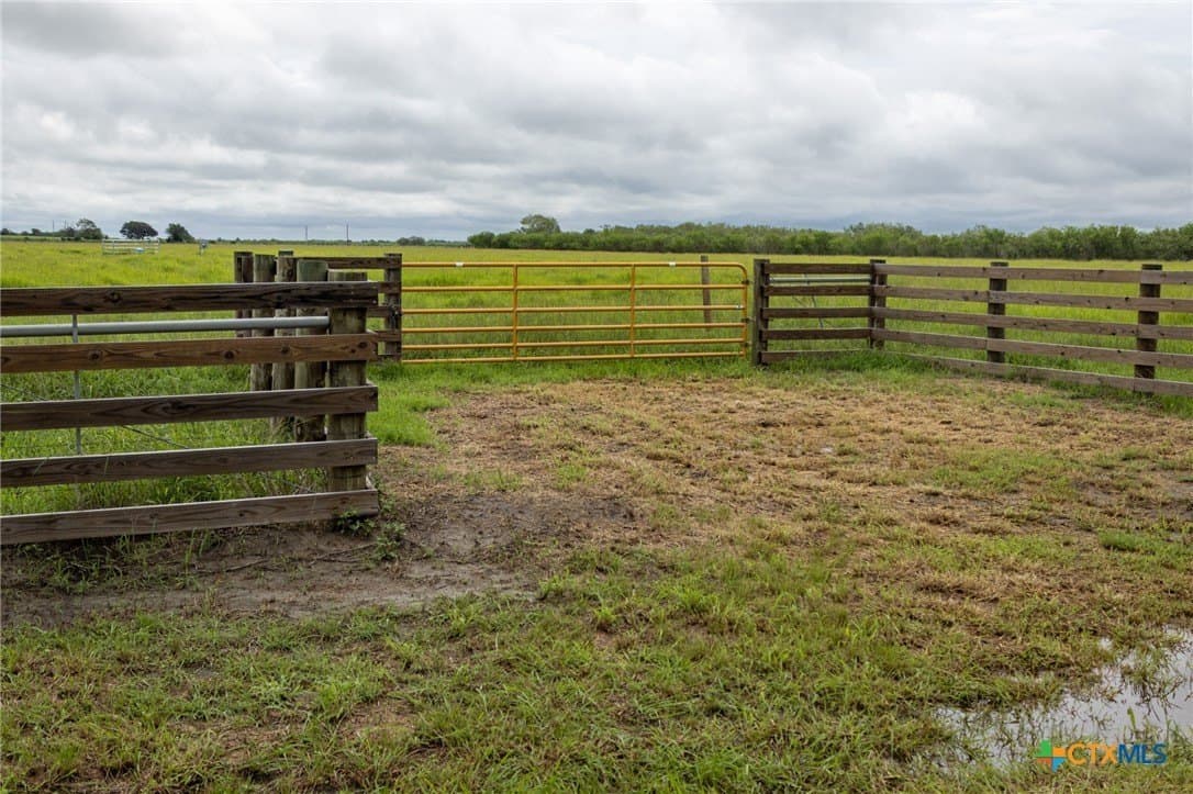 17.34 acres in Goliad County featured view