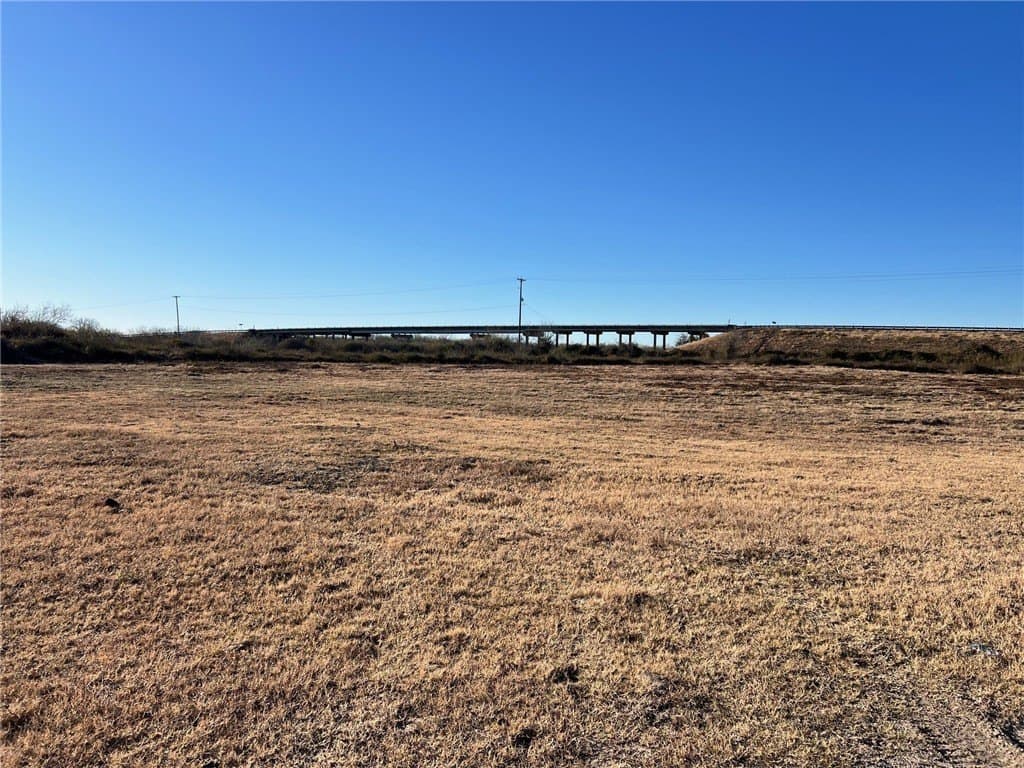 39.66 acres in Calhoun County - photo 12