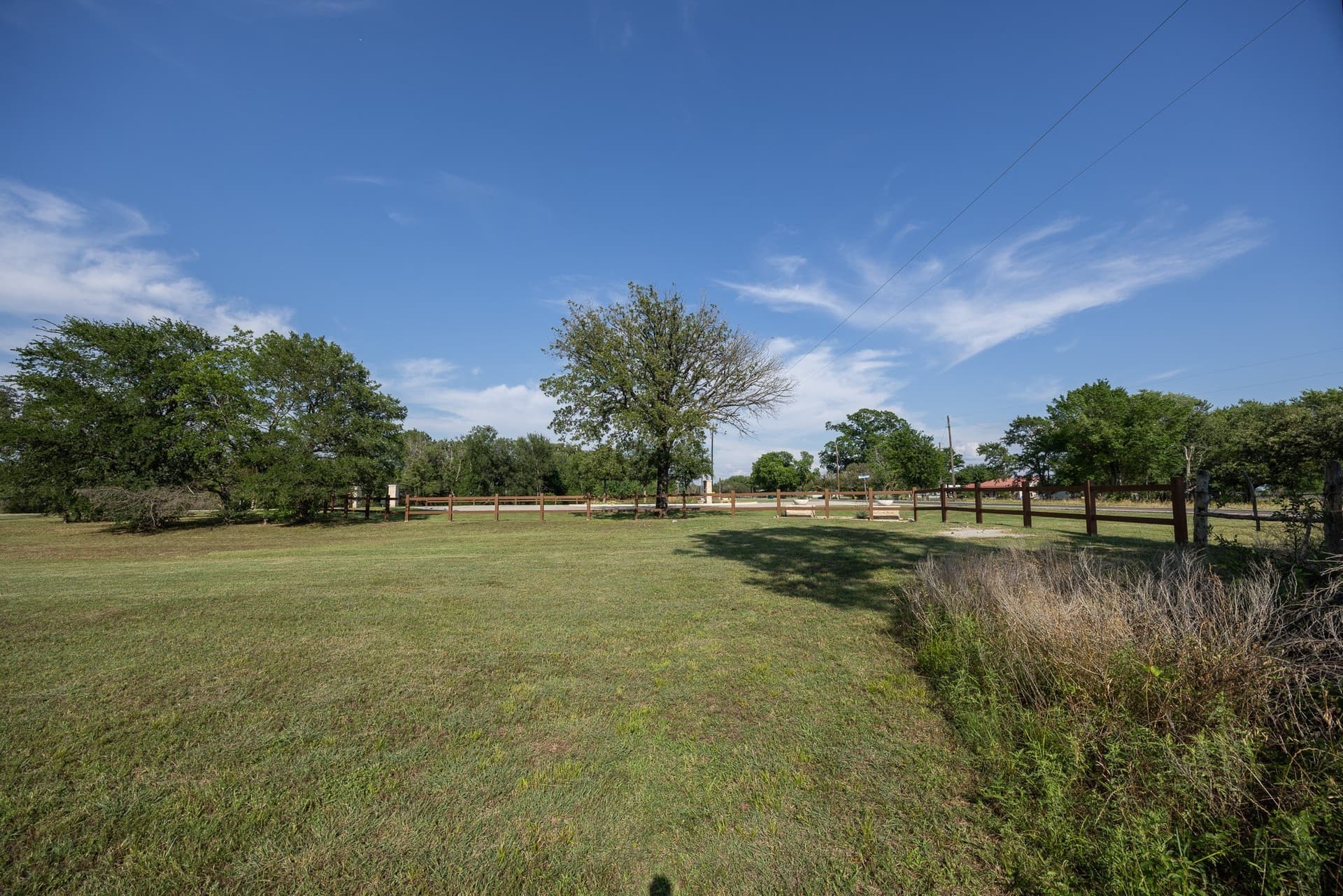 1.39 acres in Navarro County - photo 13