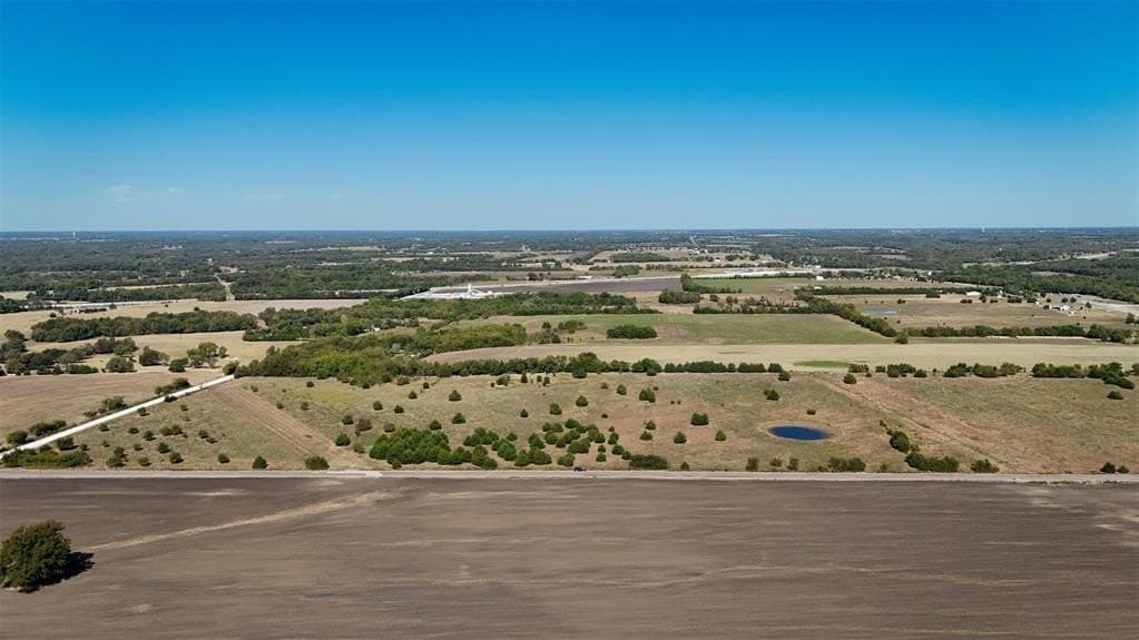 10 acres in Collin County gallery image 4