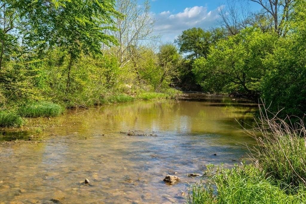 3.14 acres in Gillespie County