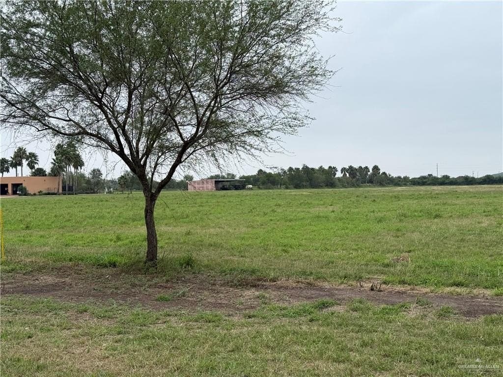 2.54 acres in Hidalgo County gallery image 3