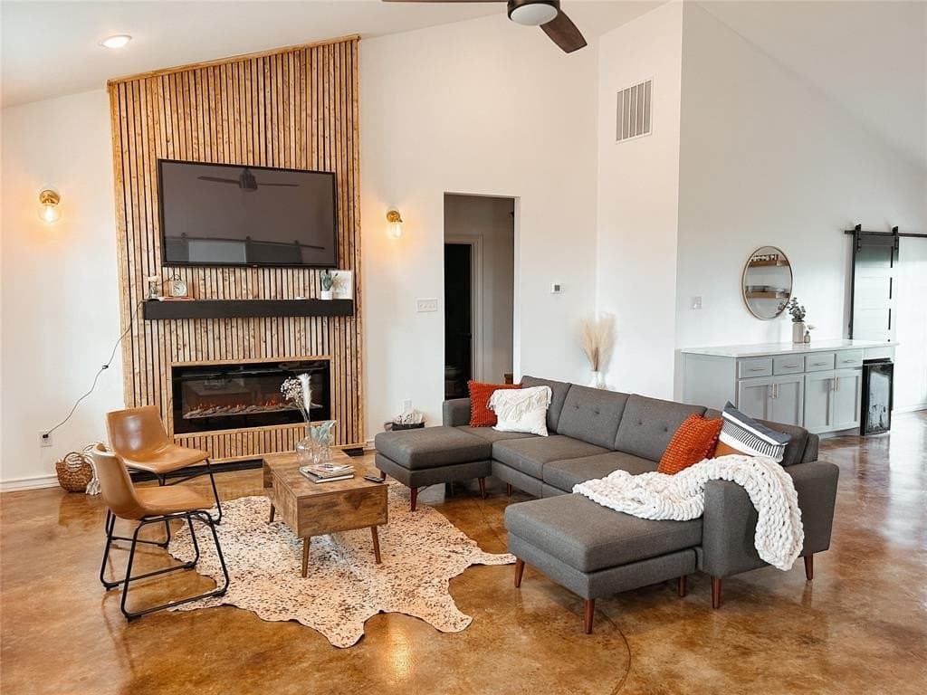 10.65 acres in Erath County gallery image 4