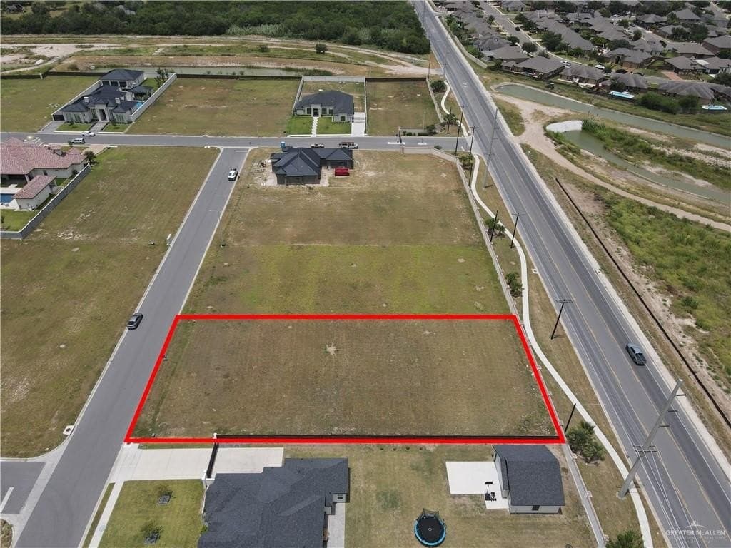 0.52 acres in Hidalgo County gallery image 2