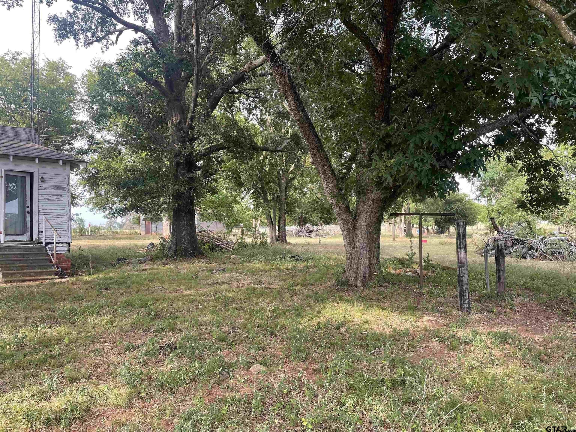 15.59 acres in Smith County gallery image 4