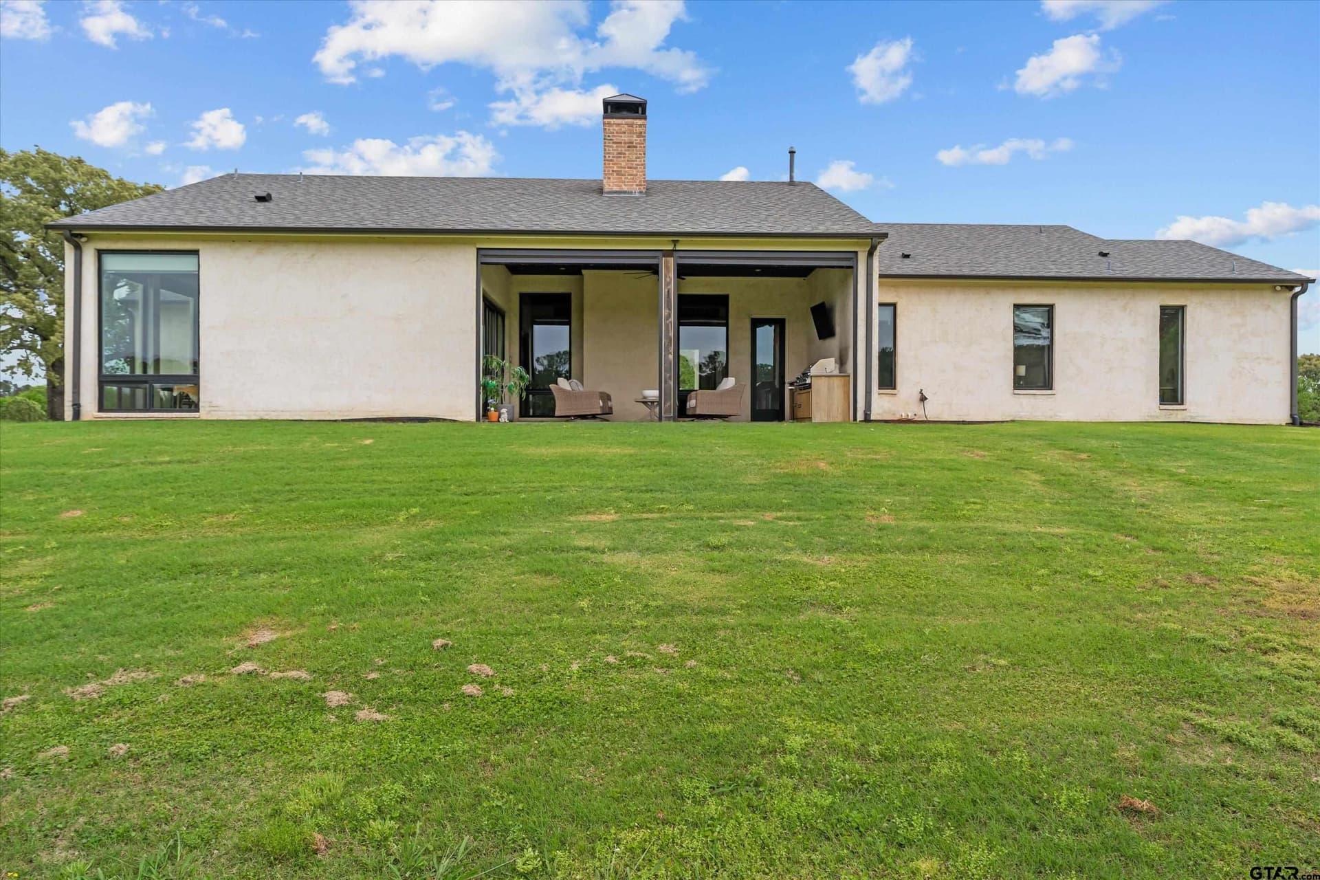 10 acres in Smith County gallery image 4