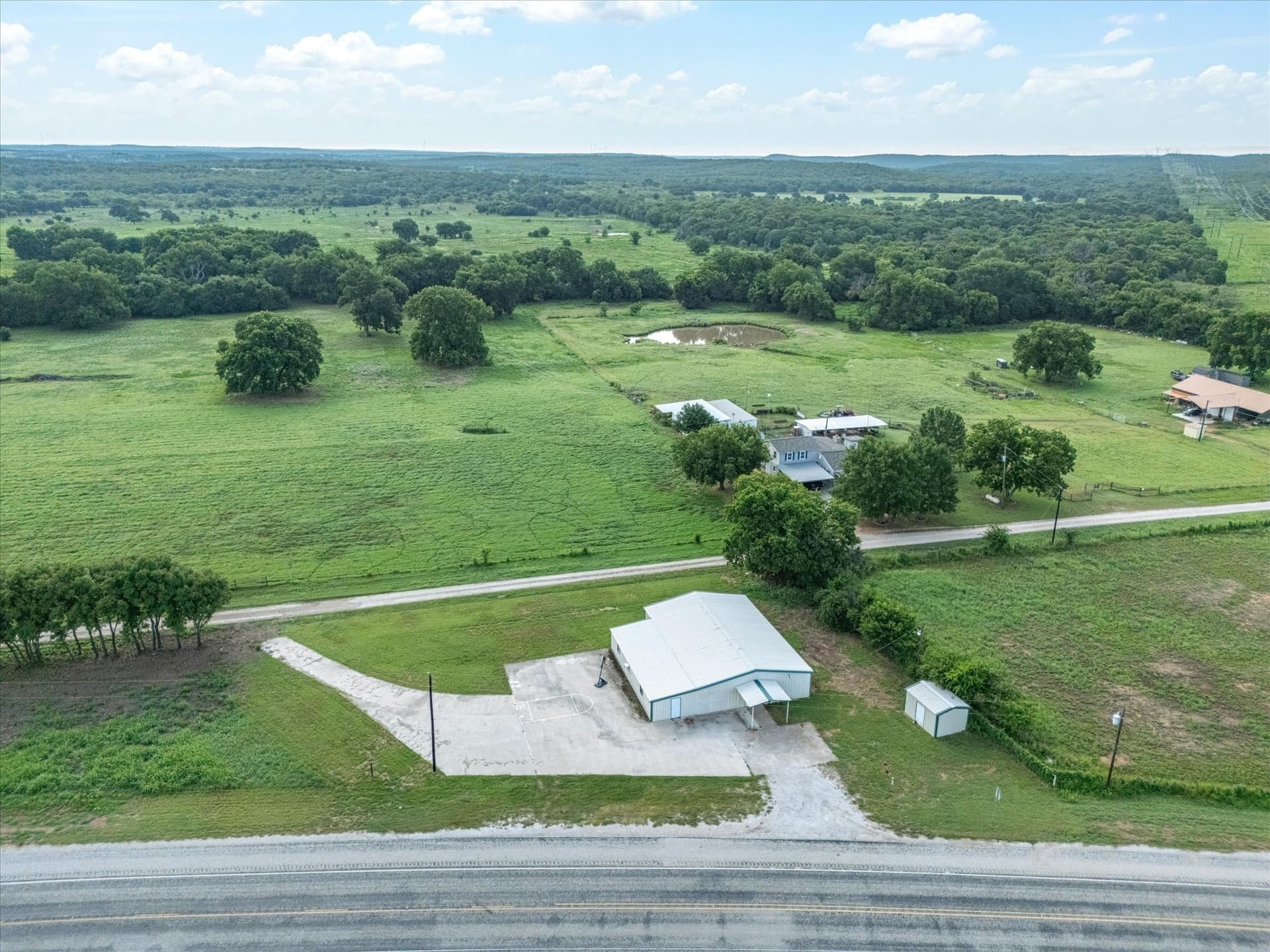 2 acres in Montague County - photo 12